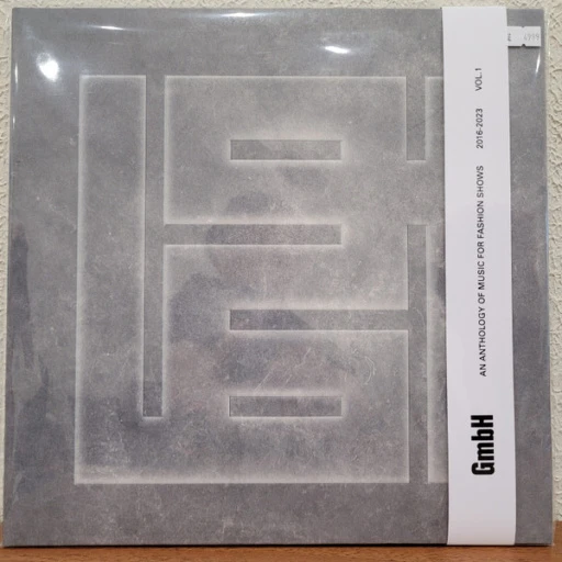 R-30505600-1715325573-4467