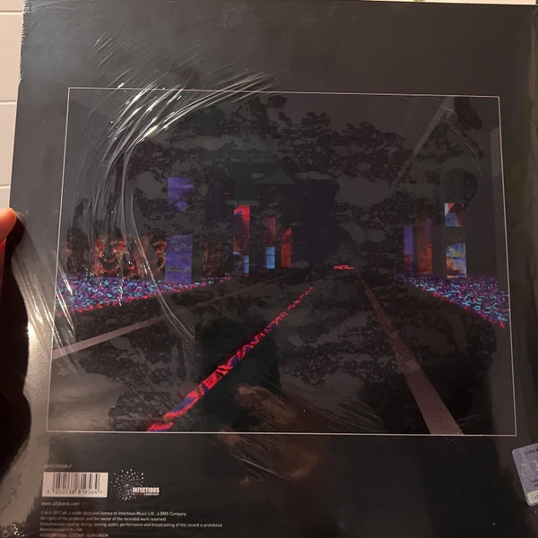 R-25300975-1669574341-5563