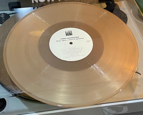 R-24334559-1677570970-1602