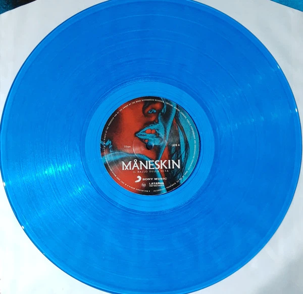 R-20063440-1633969009-1537