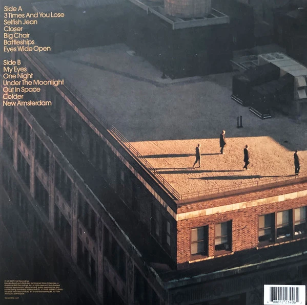 R-18943249-1695827886-8800