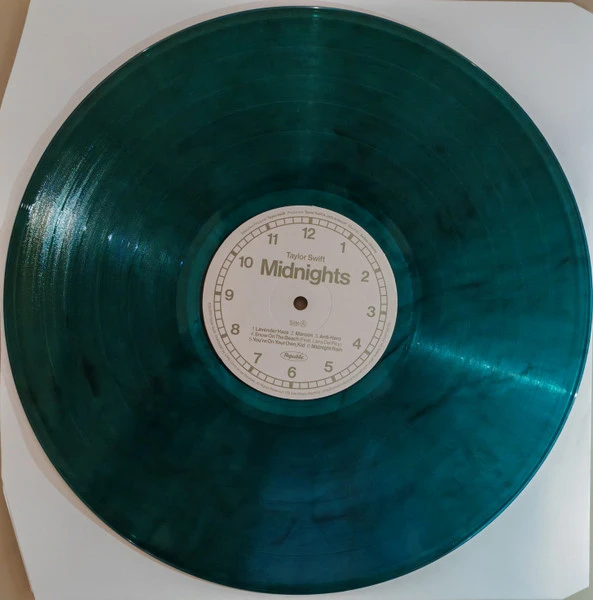 R-34600999-1753107062-3651