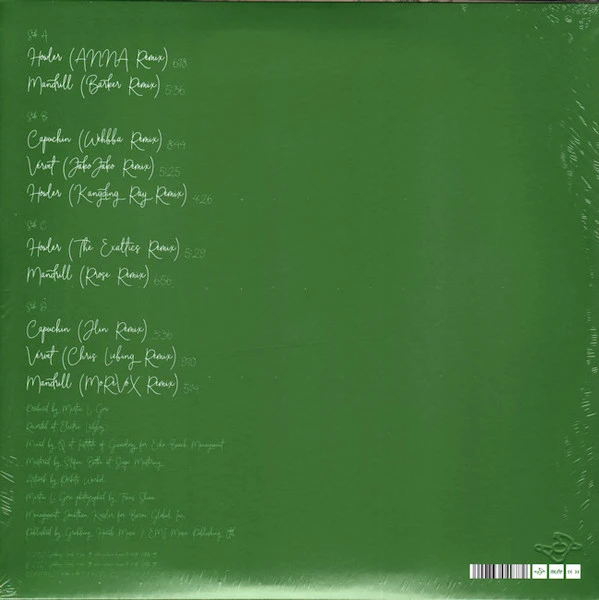 R-19940398-1629839315-9858