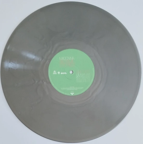 R-35784571-1765798006-8062