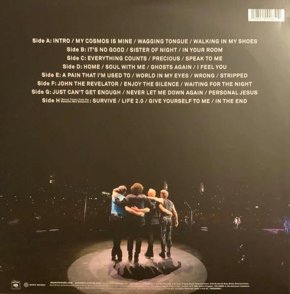 R-35847679-1764958274-9624