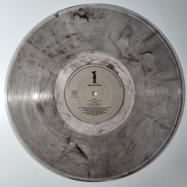 R-34255729-1752124603-6582